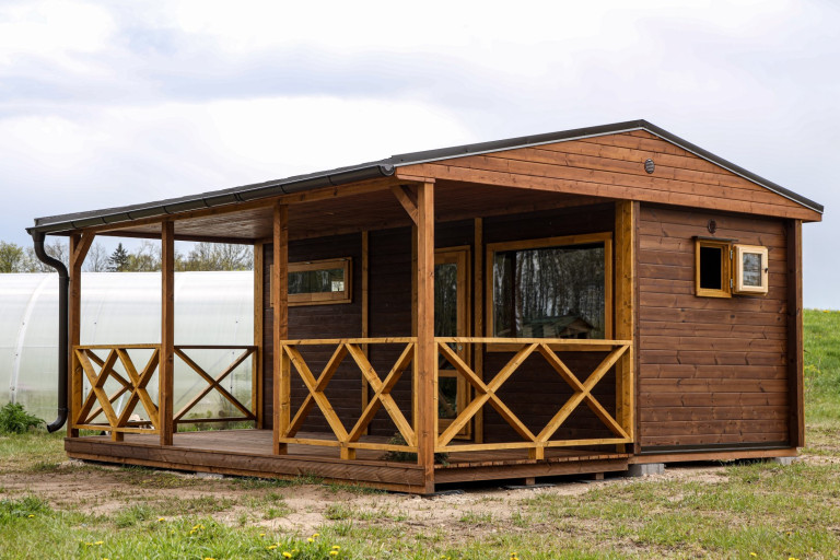 Saunahaus mit Terrasse 6m